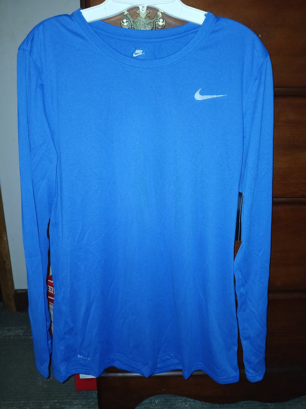Nike NWT Women's L Long-Sleeve Athletic Tee - Blue with Silver Swoosh - Picture 3 of 8